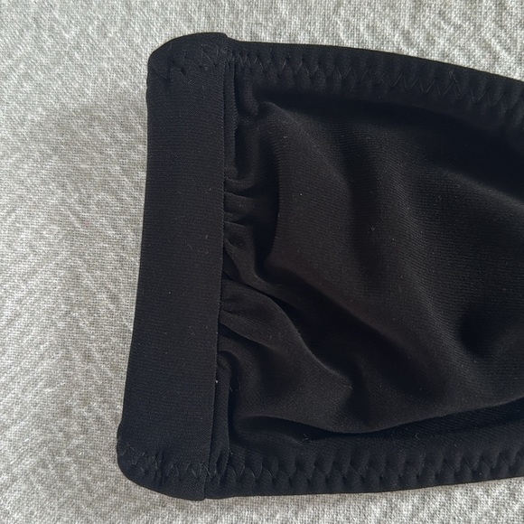 Norma Kamali Bandeau Bikini Top, Size X-Small, $75 - Picture 7 of 10